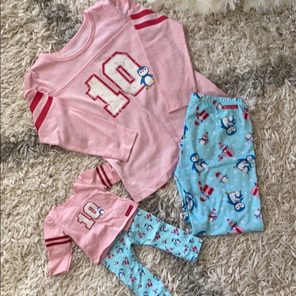 EUC American Girl Doll matching pj set XS